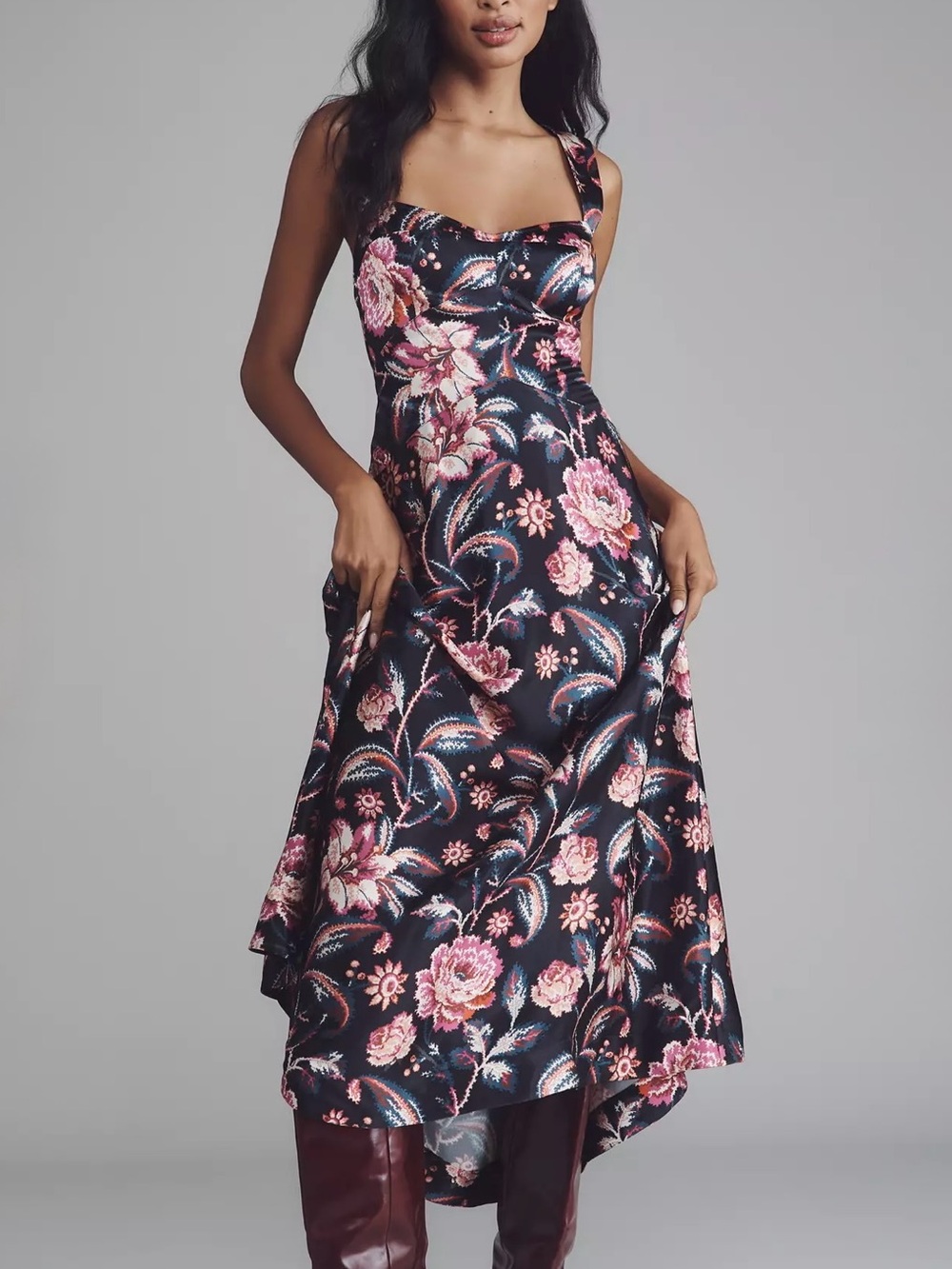 Anthropologie Jocelyn Sleeveless Slip
Midi Dress by Maeve BlackBerry Floral M